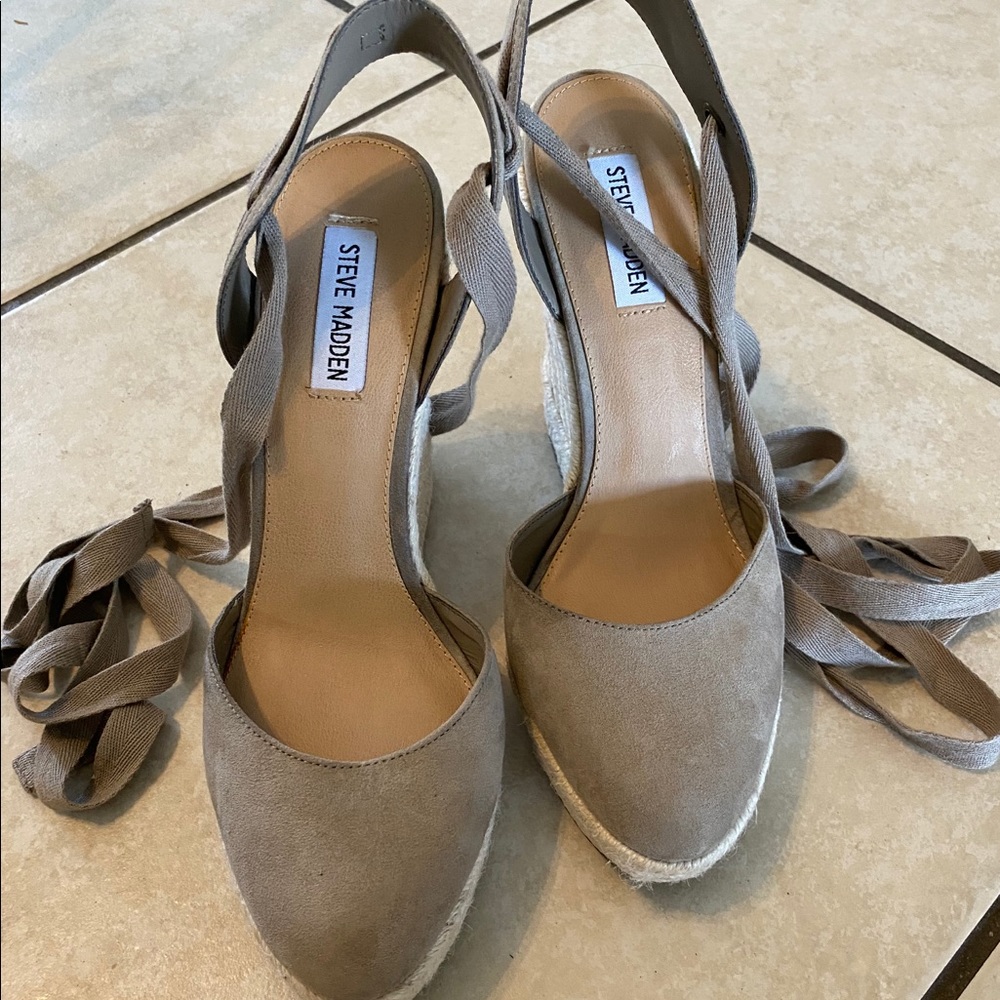 Steve Madden wedge